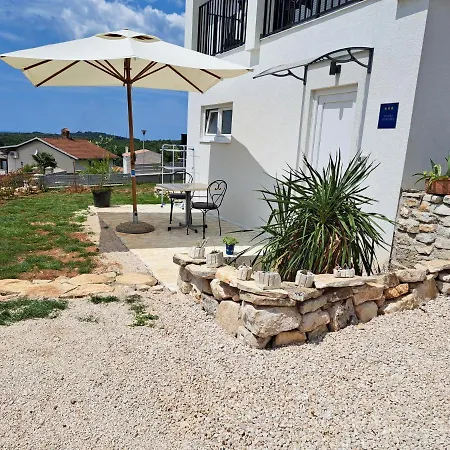 Apartment Apartman Pablo *