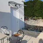 Pablo Апартаменти